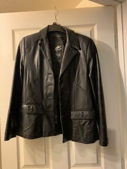 woman real leather jacket sz S