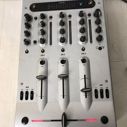 Numark MATRIX3 Professional 3ch DJ Mixer