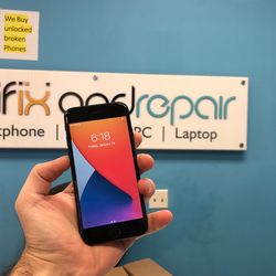 UNLOCKED IPhone 7 128GB