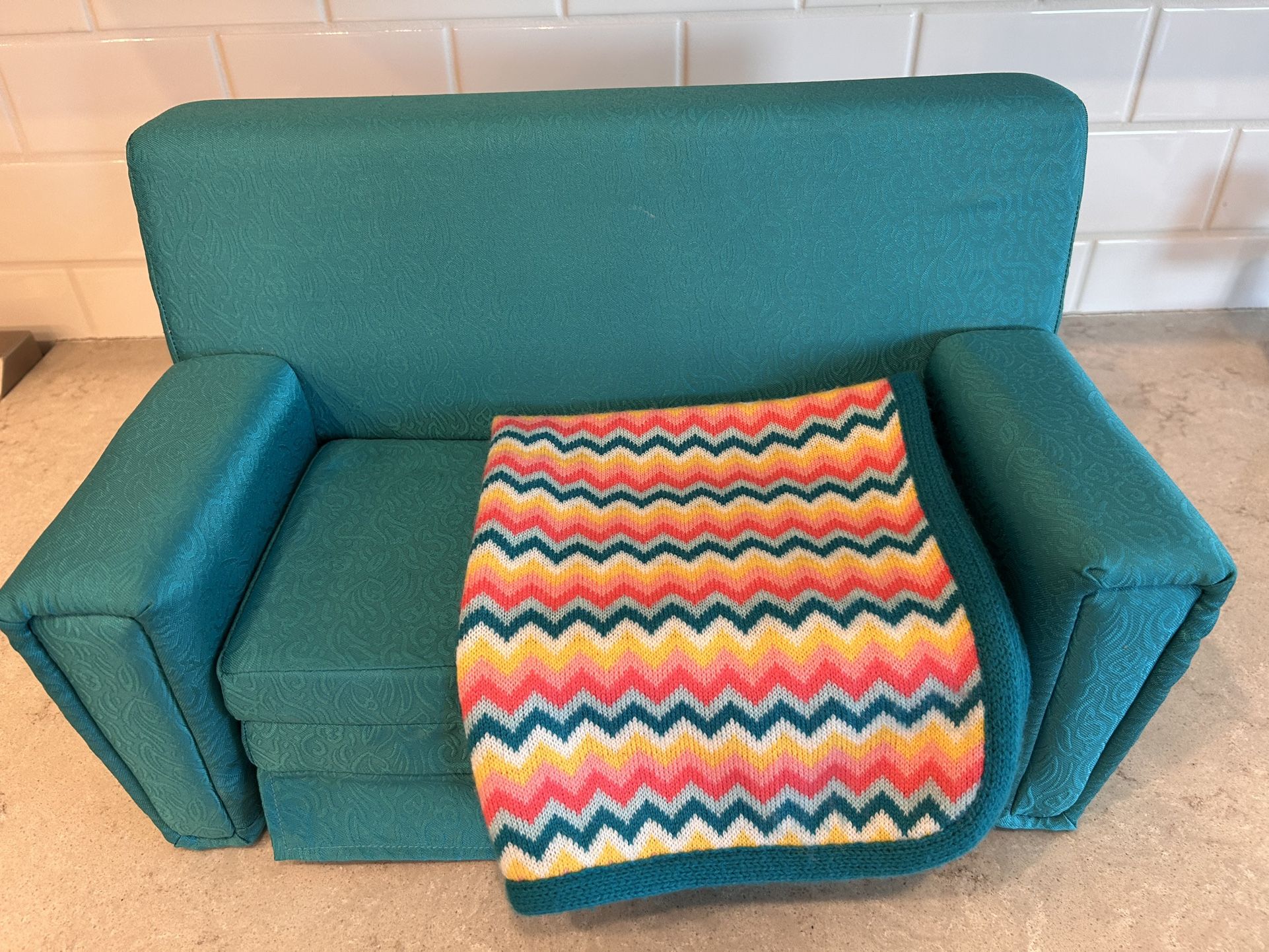 American Girl Doll Sofa Bed Convertible With Matching Blanket