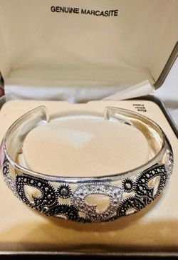 Marcasite Heart Bracelet 