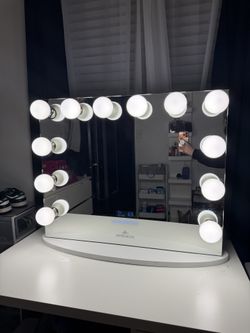 Impression Vanity