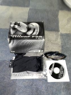 Oakleys Thumb Pro 512 mb