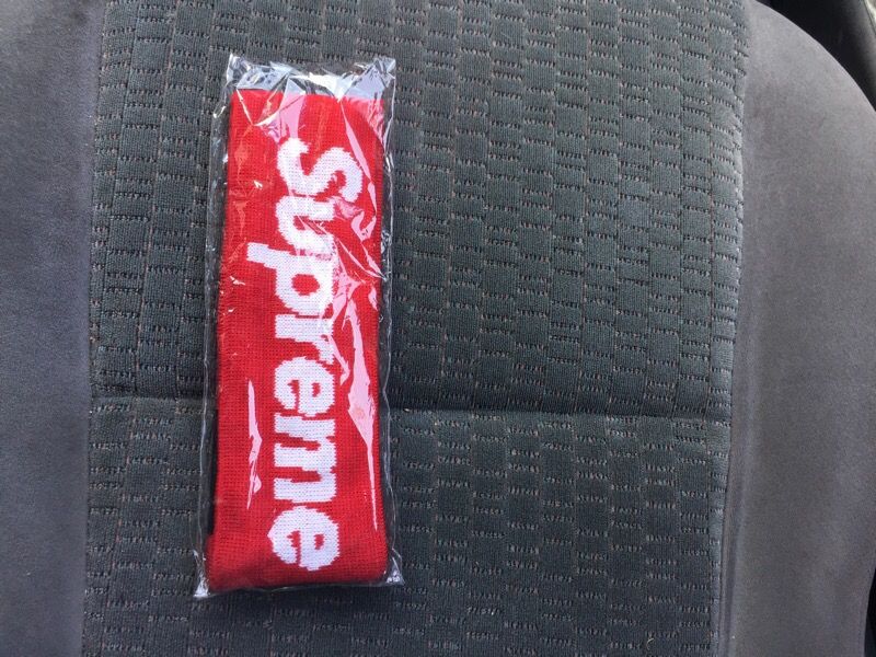 Supreme headband