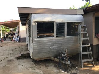 Single wide mobile home