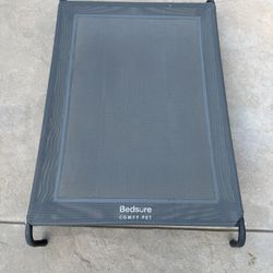 Elevated Large Dog Bed 