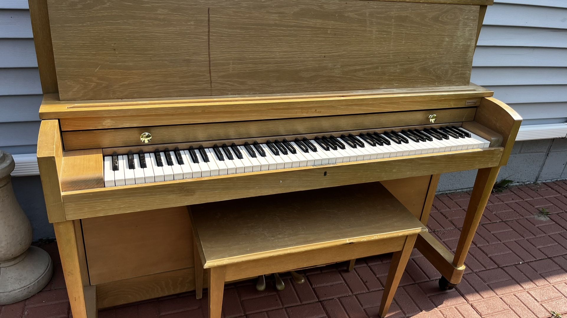 Baldwin Piano