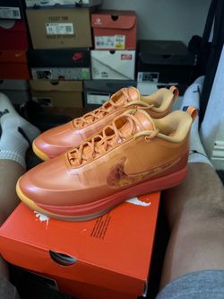 Nike Book 2