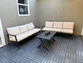3 Seat Patio Sofa Wicker Back Woodgrain Armrest