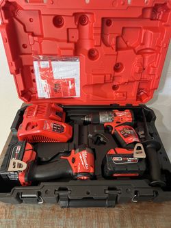 M18 FUEL 18V Lithium-Ion Brushless Cordless Hammer Drill and Impact Driver Combo Kit (2-Tool) with 2 Batteries