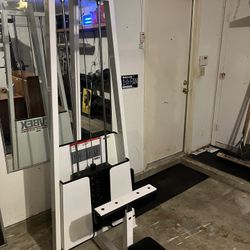 Cybex Lat Pulldown