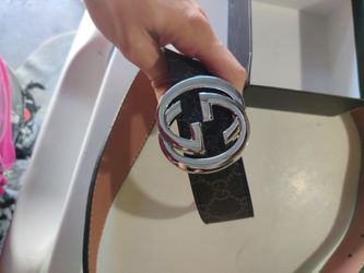 Gucci belt