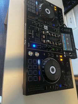 Pioneer XDJ-RX2