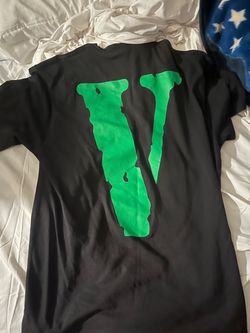 Vlone Black T-Shirt Green V Logo