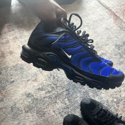 Nike Shox Sz 9 And Air Max Plus Premium 8.5 Brand New 