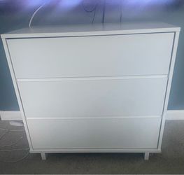 White Three drawer dresser