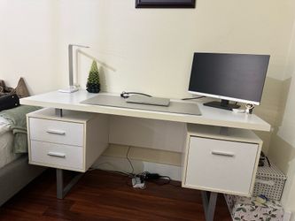 White Wood Office Desk