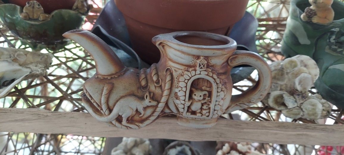 SHOE Planter Comes With  Plant.