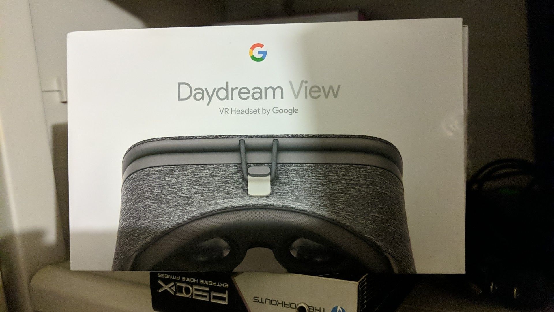 Google daydream VR headset