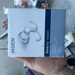 Moen Banbury Double Robe Hook – Chrome (New in Box)