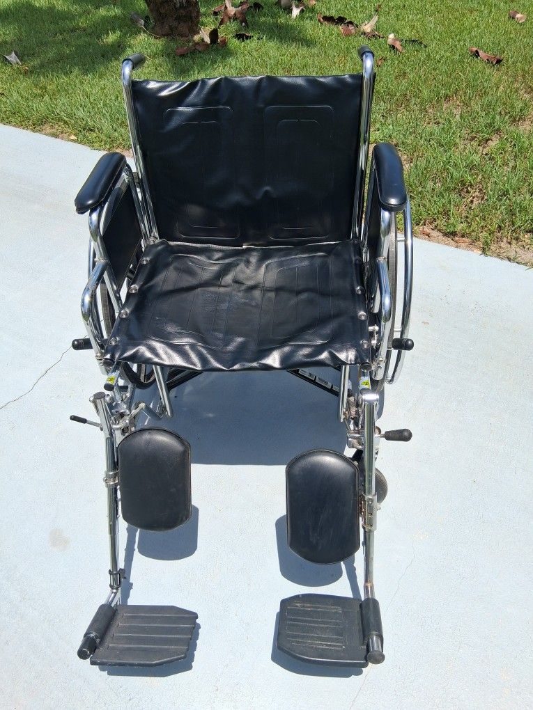 Drive Wheelchair Wide Seat