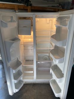 Frigidaire fridge $160 works good , can deliver