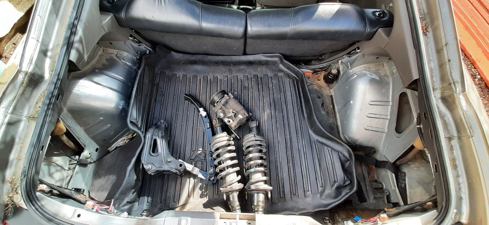 Parting Out 2002 Acura RSX Type s For Parts