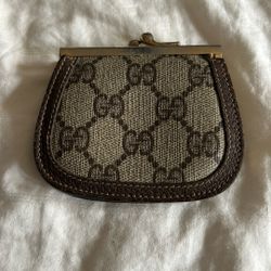 Vintage Gucci Coin purse 