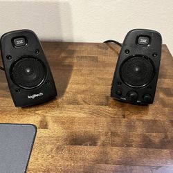 Logitech Speaker And Subwoofer System 