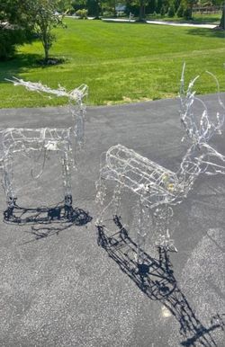 Lighted Reindeer For Christmas Lot 2