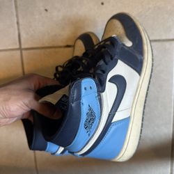 Jordan 1 Unc