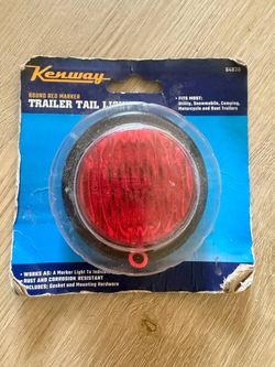 12V Trailer Tail Light / Marker Light – New