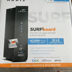 Surfboard Docsis. WiFi And Router 