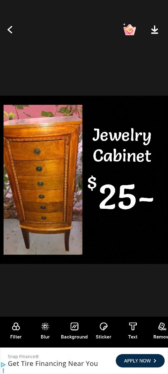 Jewelry Armoire & Cabinet