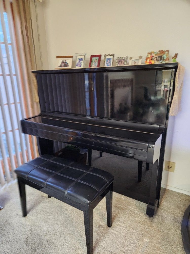 Upright Piano - Yung Chang