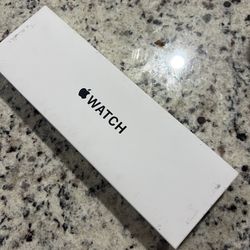 Apple Watch SE 3  44mm Midnight 