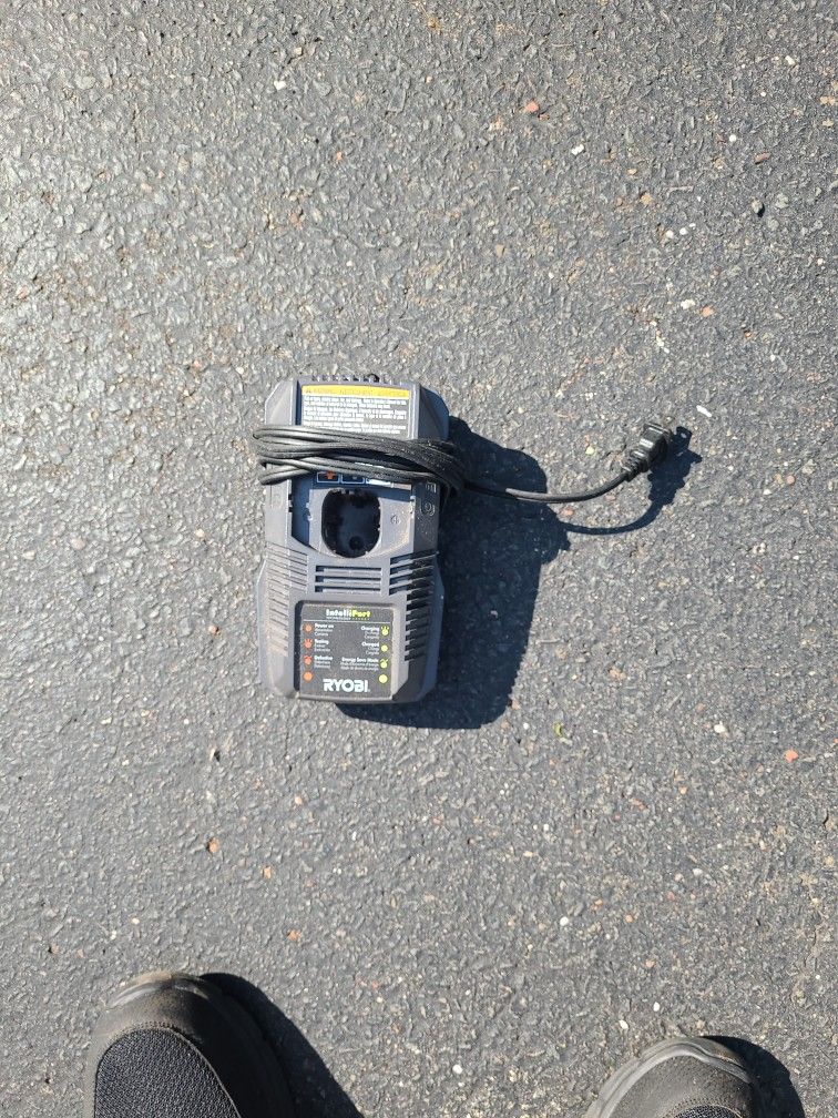 Ryobi Battery Charger