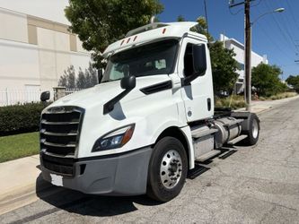 2020 freightliner cascadia