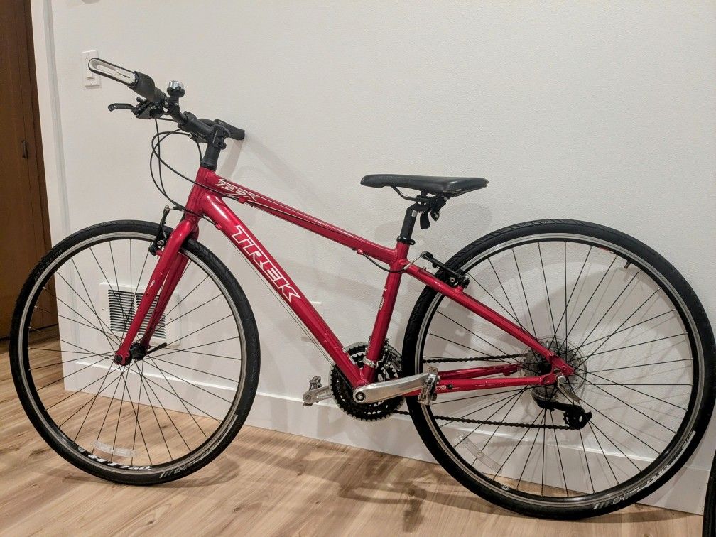 Trek 7.2 Women's Bike Size Small