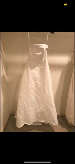 Gorgeous Wedding Dress / Bridal Gown (Size 4)