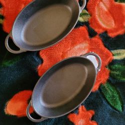 Household Goods - Pioneer Women Cast Iron - BBQ Set - Foot Massage- Brand New!!