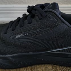 BROOKS Adrenaline GTS 24 Running Shoes Triple Black Women’s US 9 B EU 40.5 UK 7