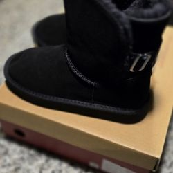 Girls Uggs