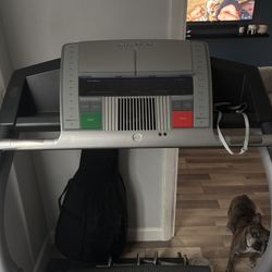 Treadmill 