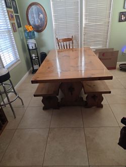 Rustic Wood Farmhouse Dining Table with Benches