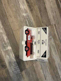 Collectible Car-R-190 Fire Truck