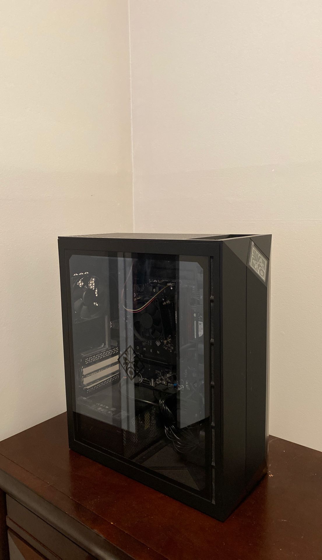 HP Omen Gaming desktop. Intel core i7-9700 16GB Memory