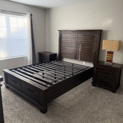 4-Piece Bedroom Set