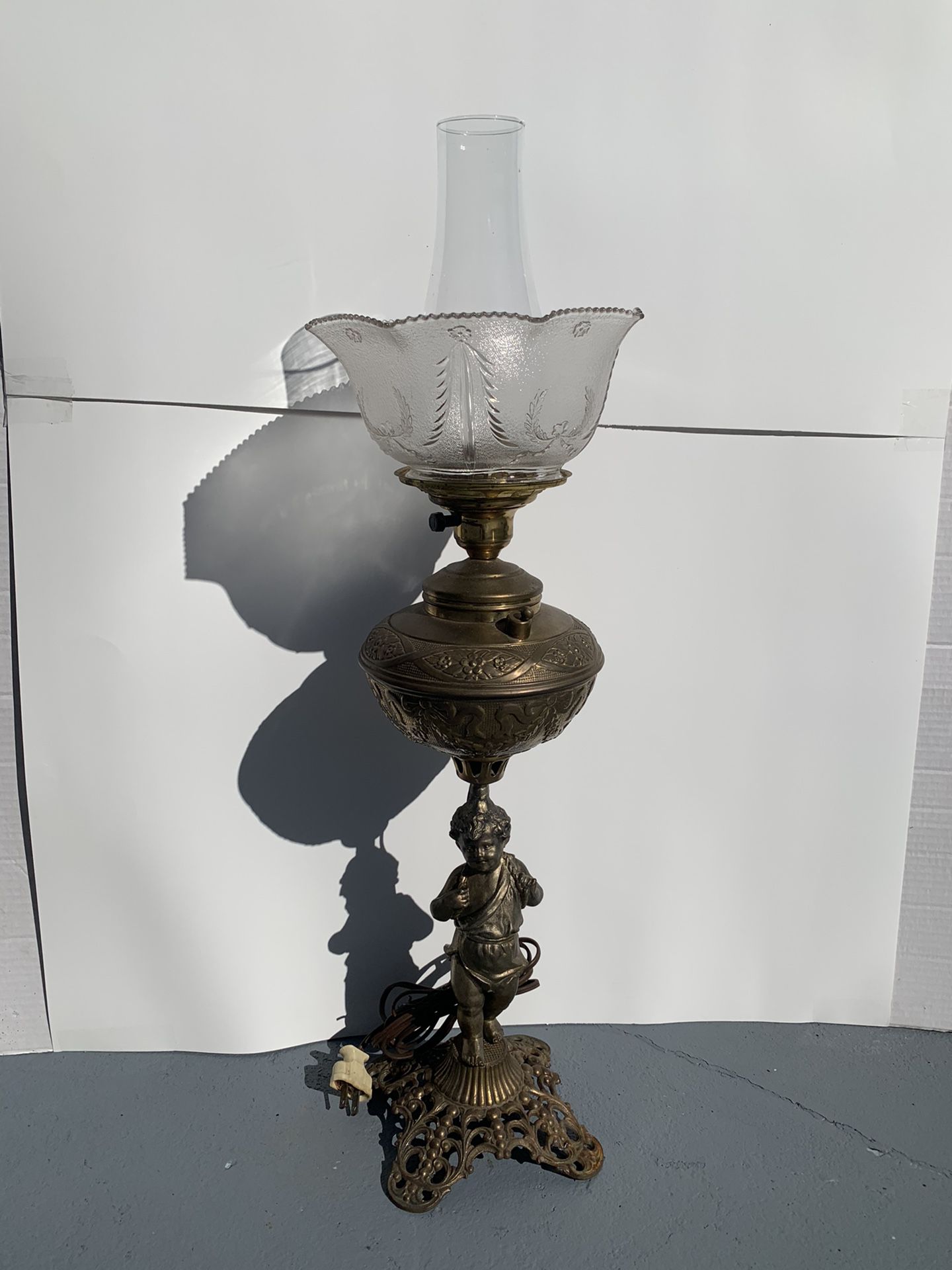 Antique Metal/Glass Cherub/Angel Electrified Table Oil/Hurricane Lamp (Height: 27”)