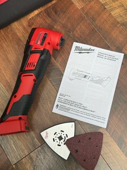 Milwaukee 2626-20 Multi-Tool